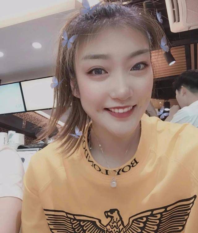 姐姐爱情动作