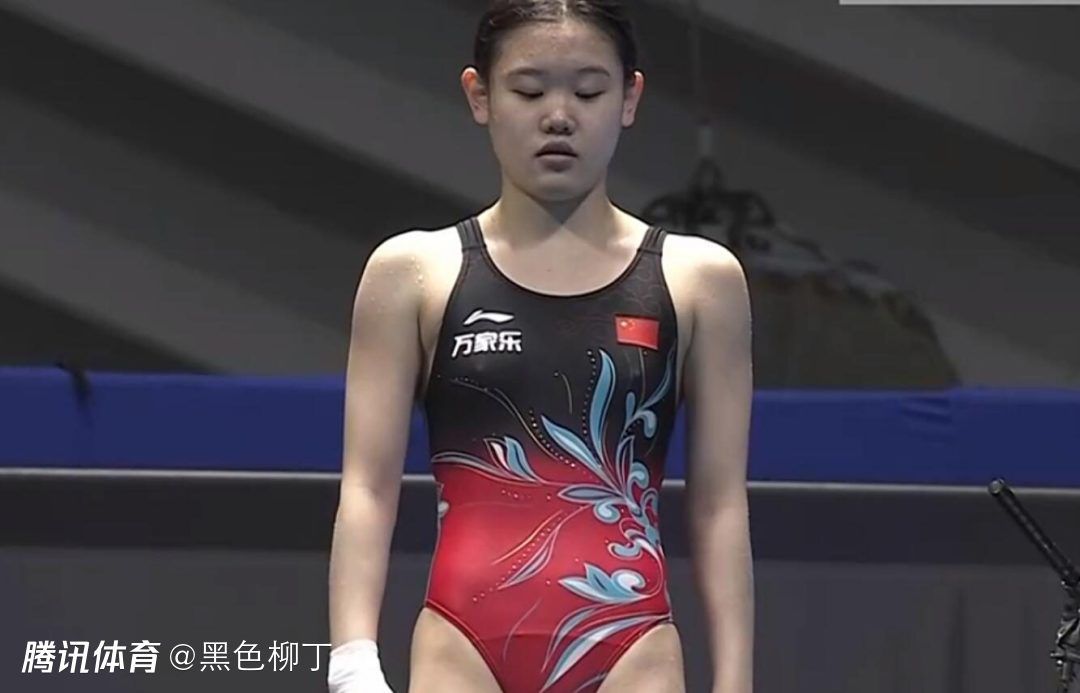 大众浴室洗澡间女士洗澡间