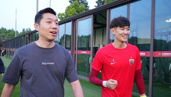 制服丝袜电影在线观看